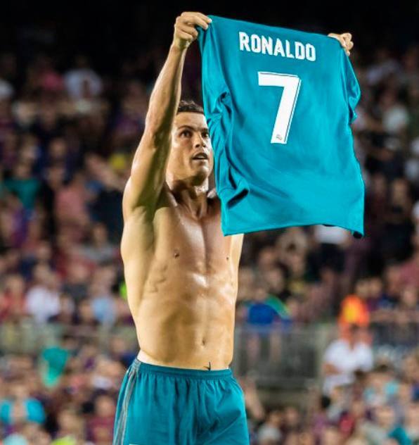 了球迷们的 了球迷们的