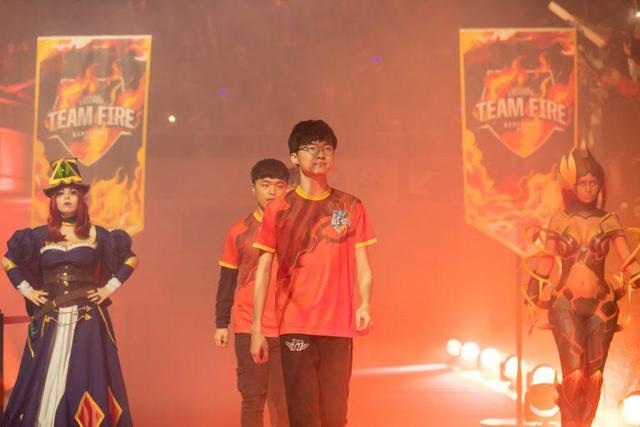 据的堆砌 据的堆砌