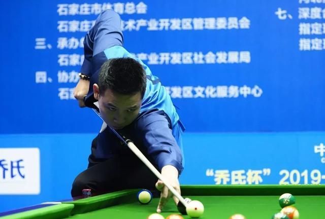 他在艾布罗 他在艾布罗