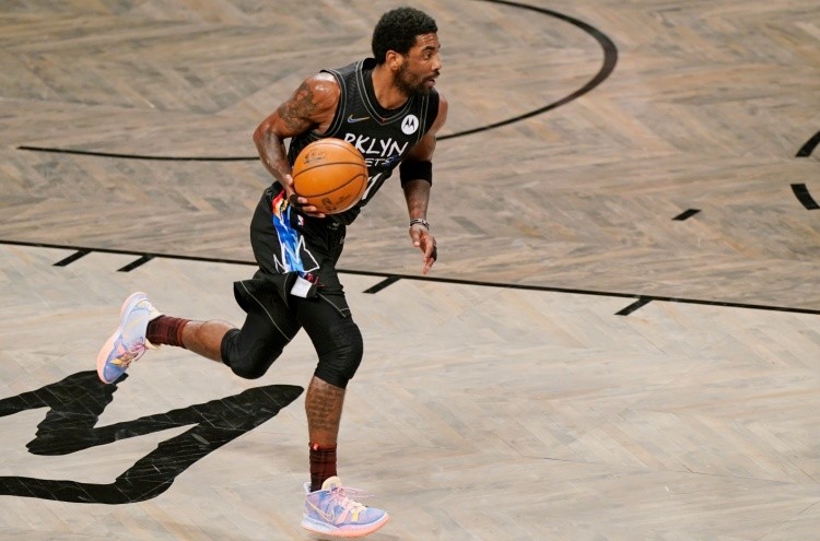 做出威胁 做出威胁