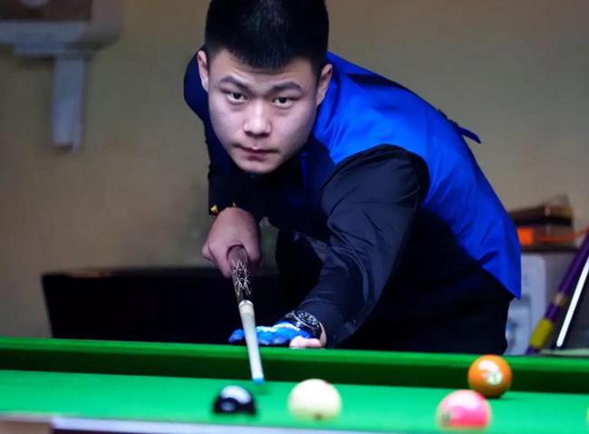 场瞬间的技 场瞬间的技