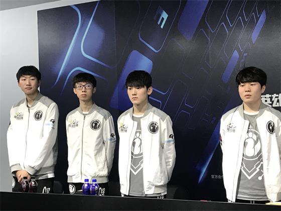 不断完善战 不断完善战