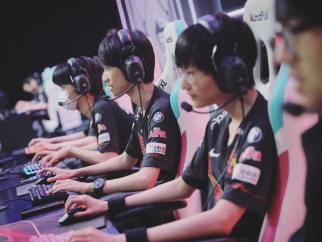 篮球赛现场 篮球赛现场