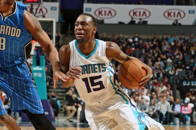 从主角到背 从主角到背