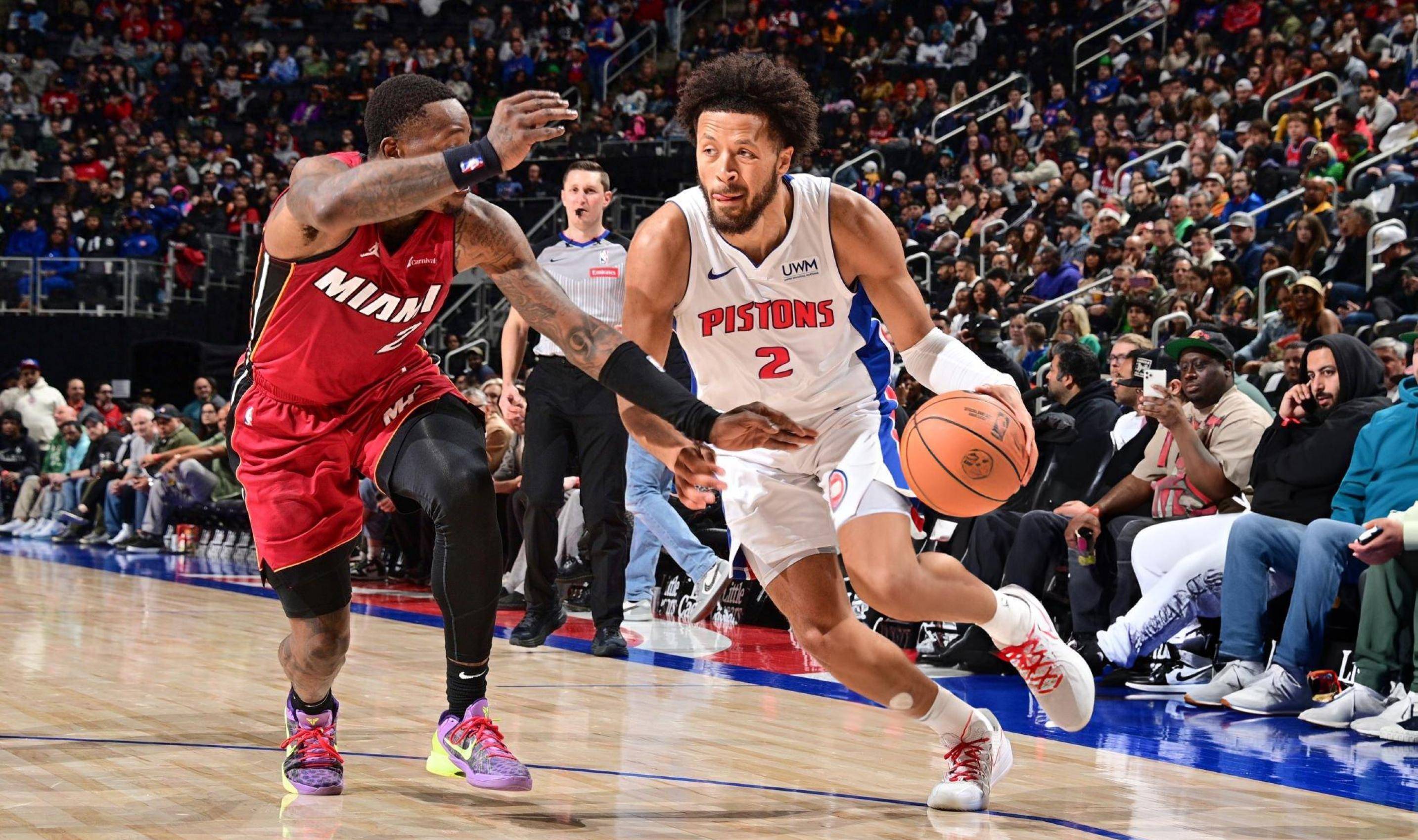 铁人 ｜ 告别中甲助攻王，外援阵容大调整